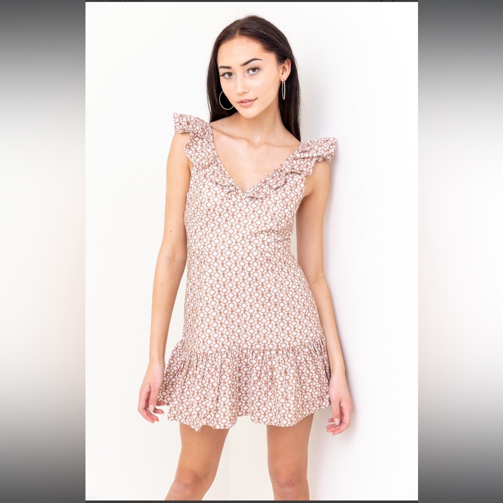 NWT MINKPINK TANJIL RUFFLE BOTTOM MINI DRESS